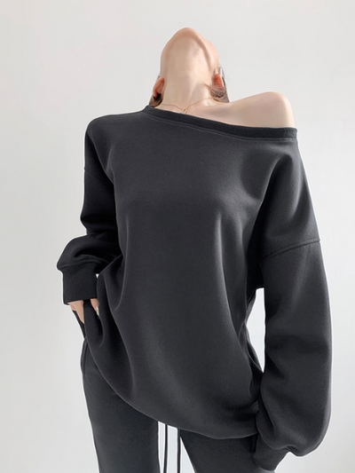 one shoulder oversize sweat