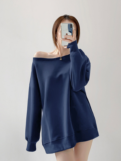 one shoulder oversize sweat