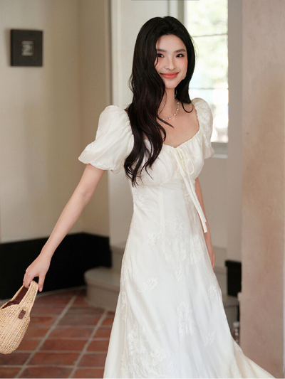 puff sleeve square neck ribbon dress
