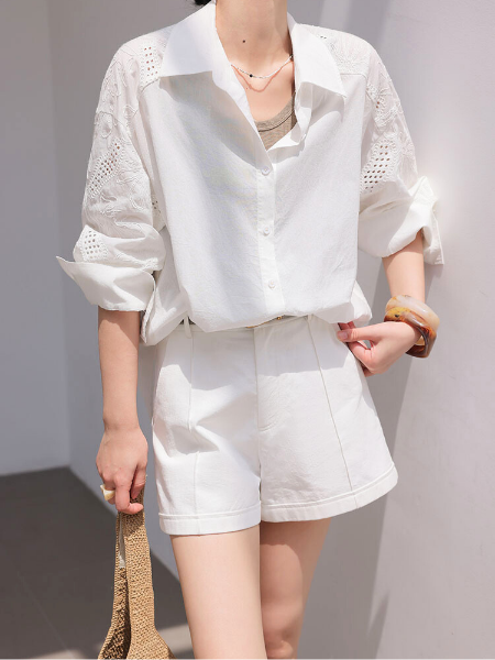 off white cotton short pants