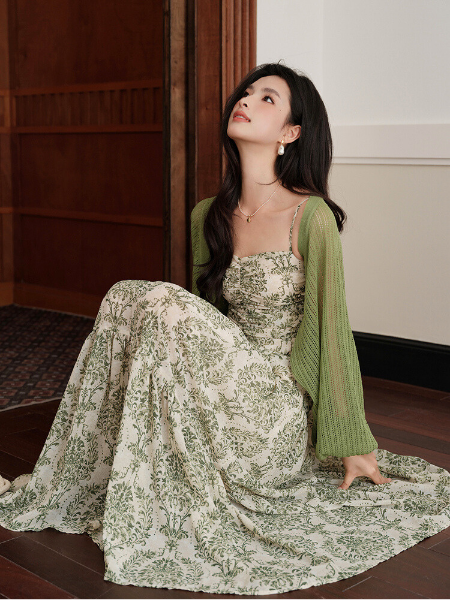 green floral back ribbon long one piece