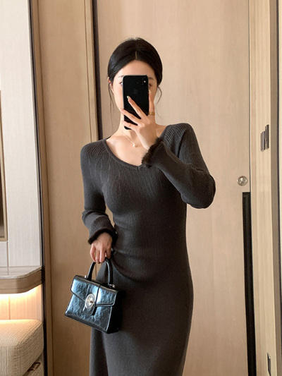 v neck fur sleeve long dress
