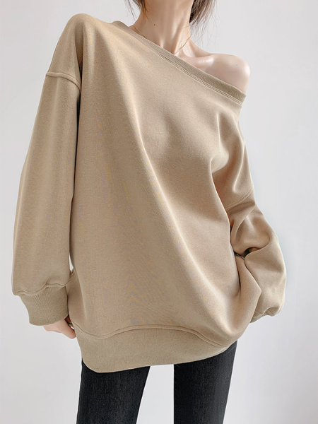 one shoulder oversize sweat