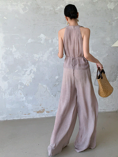 light purple sleeveless tops and wide pants set up