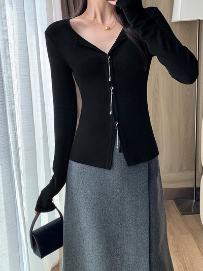 black slim fit v neck chain tops