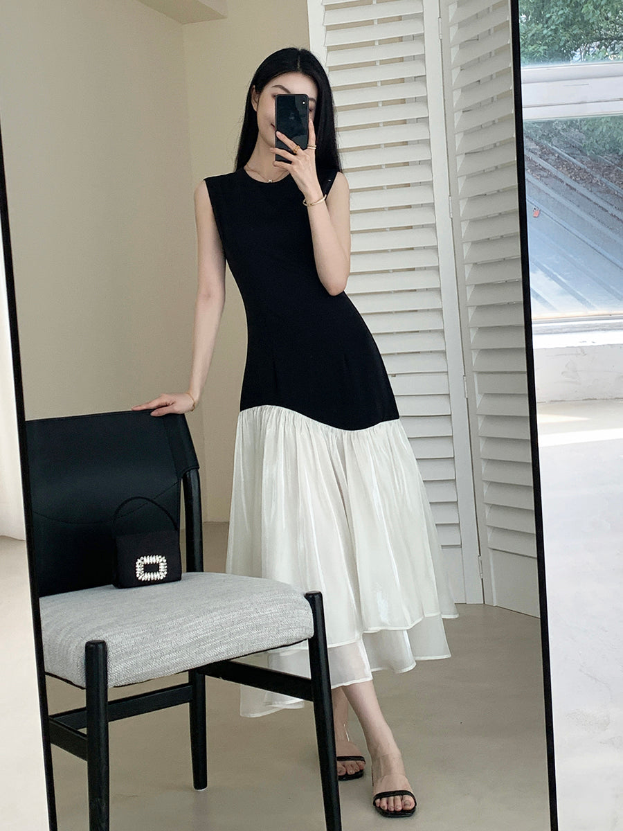 sleeveless chiffon docking dress