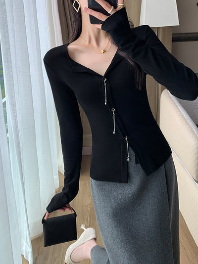 black slim fit v neck chain tops