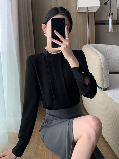 pearl neck black shirt