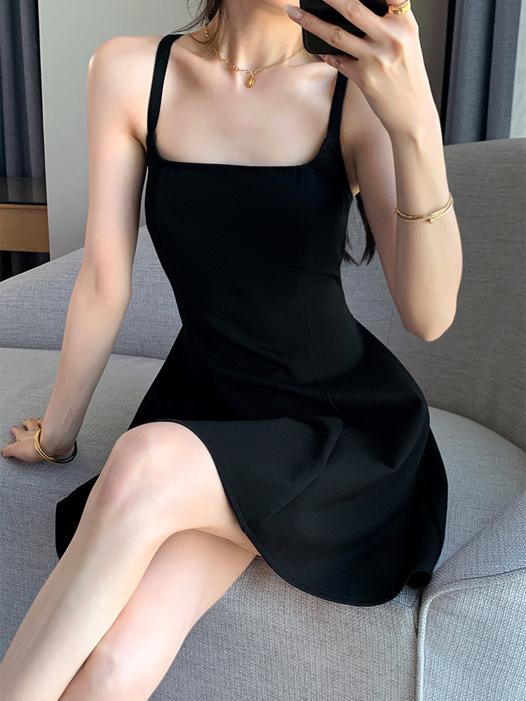 camisole flare back ribbon mini dress