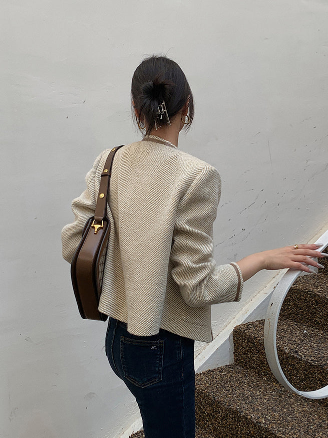 beige simple short jacket