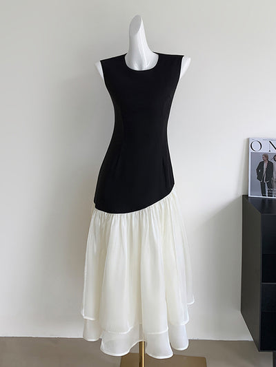 sleeveless chiffon docking dress