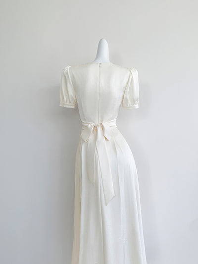 off white back ribbon long dress