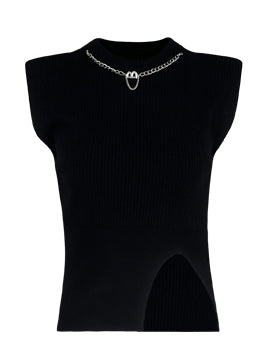 black sleeveless with chain necklace