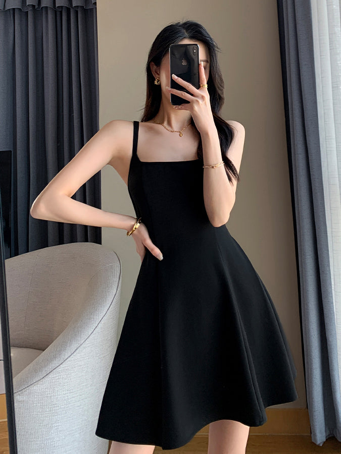 camisole flare back ribbon mini dress