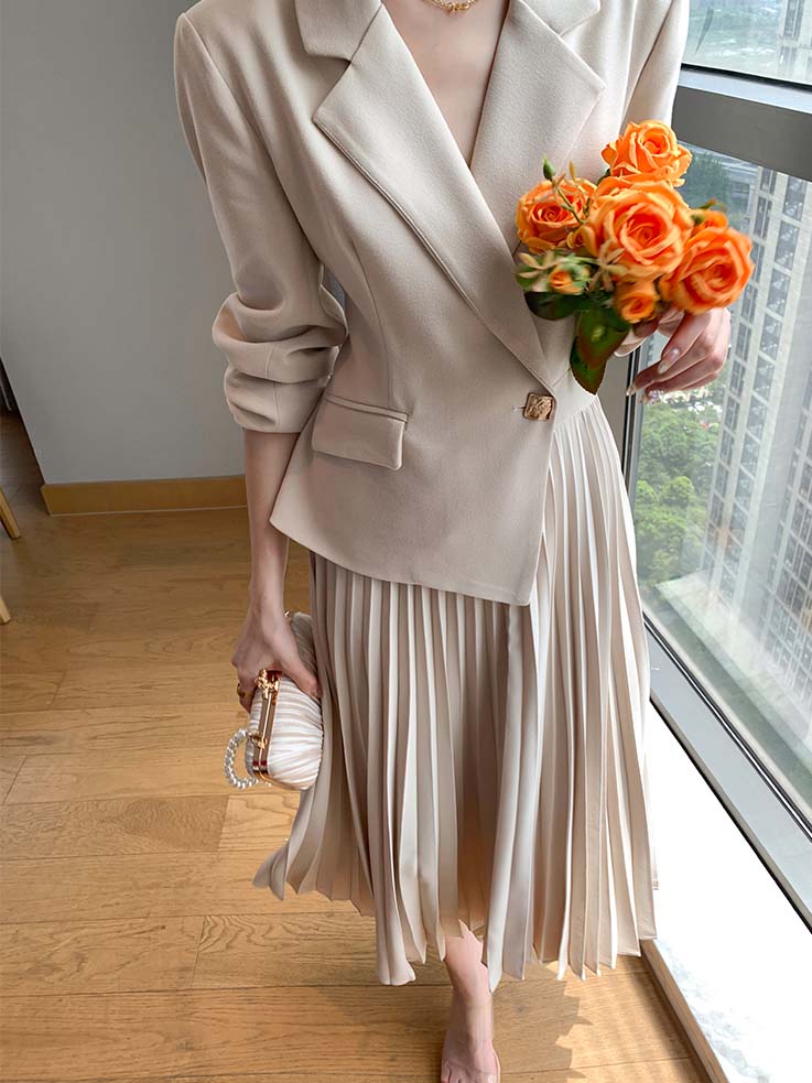 suit style pleated skirt one piece